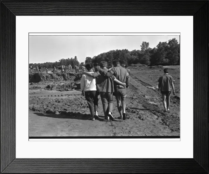 Framed Print : Communist Youth labour camp, Yugoslavia Framed Print : Communist Youth labour camp, Yugoslavia