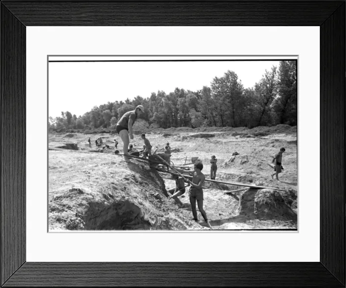 Framed Print : Communist Youth labour camp, Yugoslavia Framed Print : Communist Youth labour camp, Yugoslavia