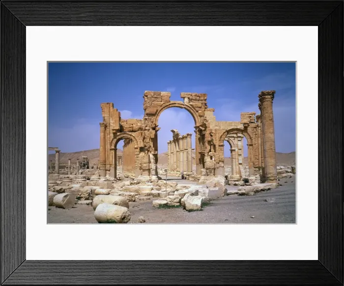 Framed Print : Palmyra, Syria - Monumental Arch Framed Print : Palmyra, Syria - Monumental Arch