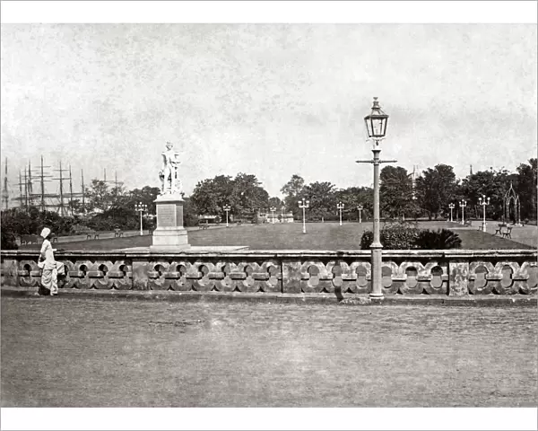 Statue of Sir William Peel, Eden Gardens, Calcutta, India