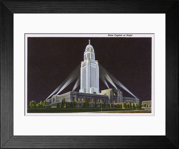 Framed Print : State Capitol at night, Lincoln, Nebraska, USA Framed Print : State Capitol at night, Lincoln, Nebraska, USA