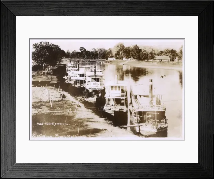 Framed Print : River Cauca, Puerto Mallarino, Colombia, Central America Framed Print : River Cauca, Puerto Mallarino, Colombia, Central America