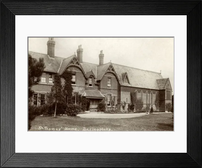 Framed Print : Basingstoke, St Thomas Home Framed Print : Basingstoke, St Thomas Home