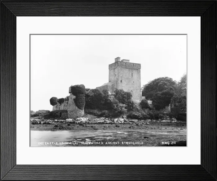 Framed Print : Doe Castle, Co Donegall, Macswynes Ancient Stronghold Framed Print : Doe Castle, Co Donegall, Macswynes Ancient Stronghold