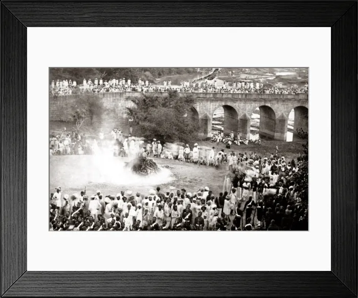 Framed Print : Funeral pyre, India, circa 1890 Framed Print : Funeral pyre, India, circa 1890