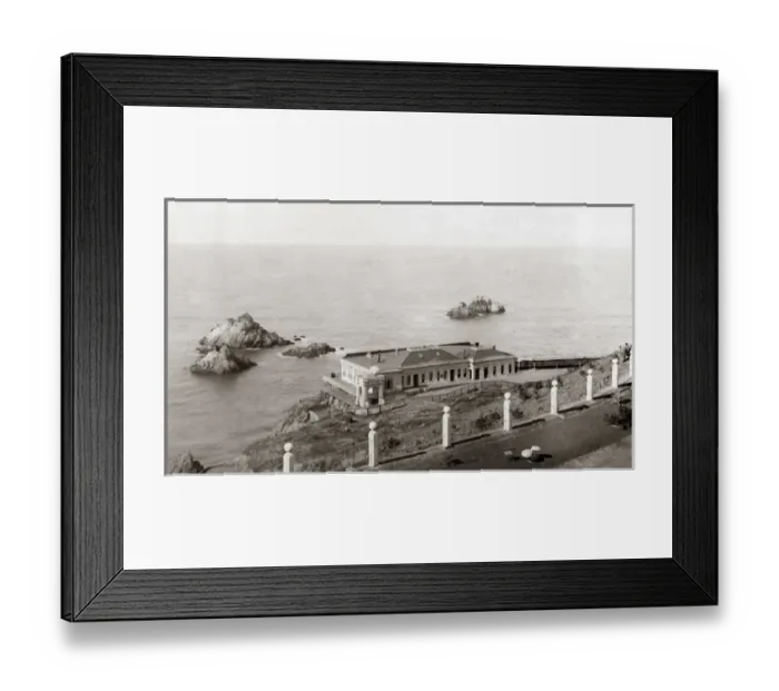 Framed Print : Cliff House, San Franciso, circa 1890 Framed Print : Cliff House, San Franciso, circa 1890