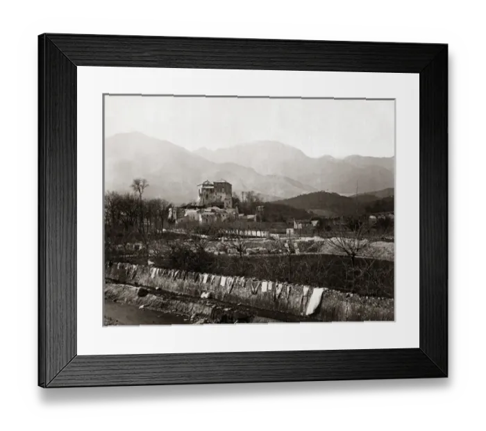 Framed Print : Washing on a wall at Loano, Italy, circa 1890 Framed Print : Washing on a wall at Loano, Italy, circa 1890