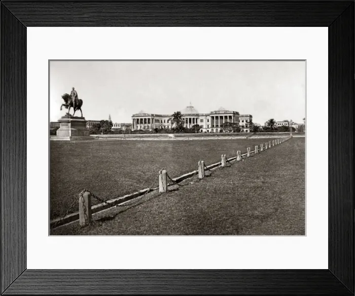 Framed Print : Statue of Lord Hardinge, Calcutta, circa 1880s Framed Print : Statue of Lord Hardinge, Calcutta, circa 1880s