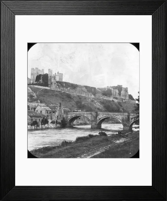 Framed Print : Richmond Old Bridge and Castle, North Yorkshire Framed Print : Richmond Old Bridge and Castle, North Yorkshire