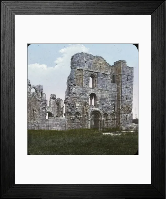 Framed Print : Lindisfarne Priory, Holy Island, Northumberland, England Framed Print : Lindisfarne Priory, Holy Island, Northumberland, England