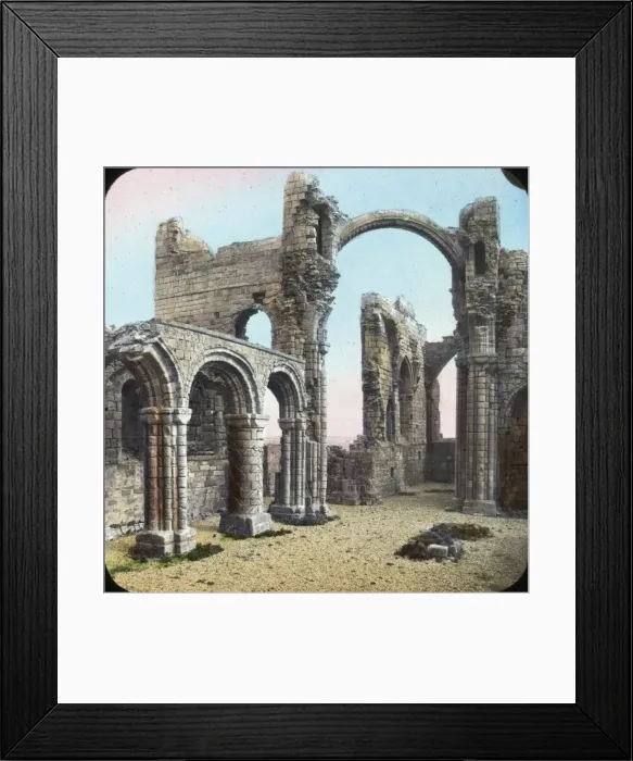 Framed Print : Lindisfarne Priory, Holy Island, Northumberland, England Framed Print : Lindisfarne Priory, Holy Island, Northumberland, England