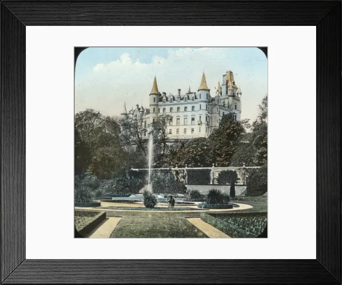 Framed Print : Dunrobin Castle, Sutherland, in the Highland area of Scotlan Framed Print : Dunrobin Castle, Sutherland, in the Highland area of Scotlan