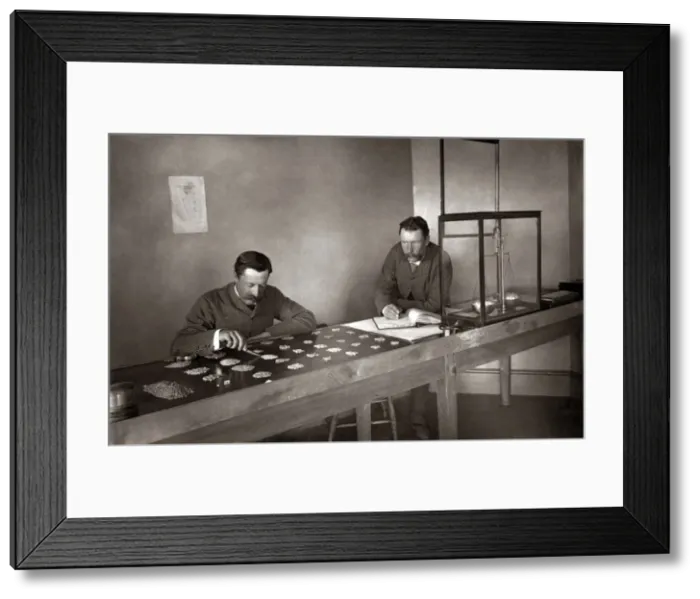 Framed Print : Sorting and weighing diamonds, Kimberley, South Africa Framed Print : Sorting and weighing diamonds, Kimberley, South Africa