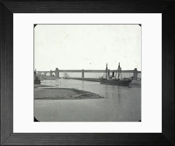 Framed Print : Railway Bridge, Runcorn Framed Print : Railway Bridge, Runcorn