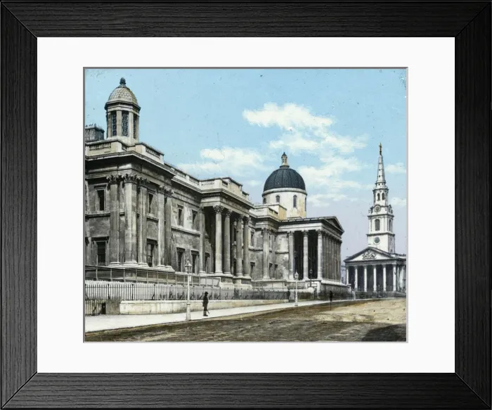 Framed Print : National Gallery and st Martins Framed Print : National Gallery and st Martins