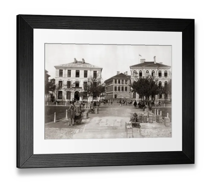 Framed Print : Rickshaws and porters, Central Hotel, Shanghai, China circa Framed Print : Rickshaws and porters, Central Hotel, Shanghai, China circa