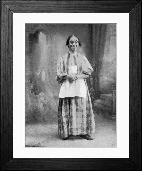 Framed Print : Dan Leno as Mrs. Kelly. Date: 1903 Framed Print : Dan Leno as Mrs. Kelly. Date: 1903