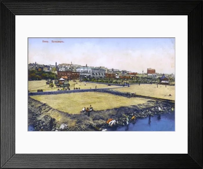 Framed Print : Baku, Azerbaijan - Boulevard and Waterfront Framed Print : Baku, Azerbaijan - Boulevard and Waterfront