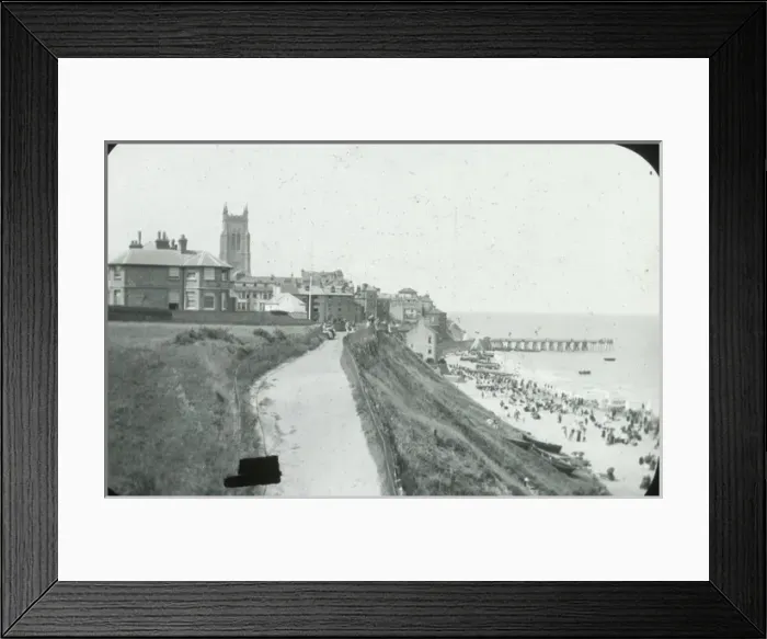 Framed Print : East Cliff Cromer Framed Print : East Cliff Cromer
