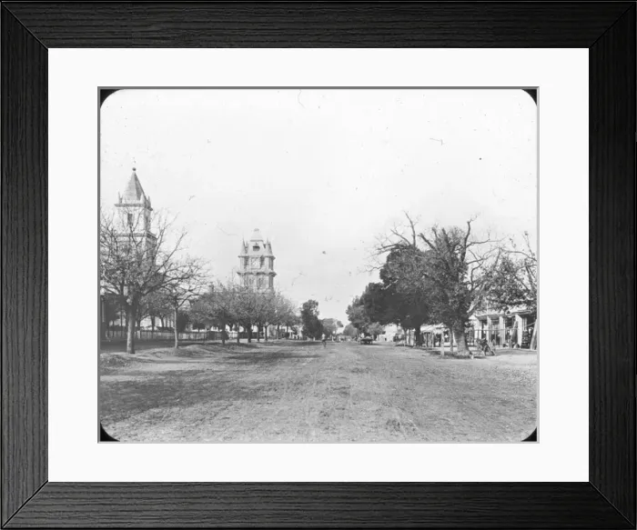 Framed Print : South Africa Cape Colony - Main Street, Uitenhage Framed Print : South Africa Cape Colony - Main Street, Uitenhage