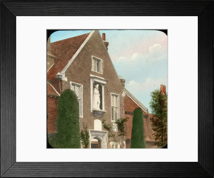 Framed Print : London, England - Jesus College, Bray Framed Print : London, England - Jesus College, Bray