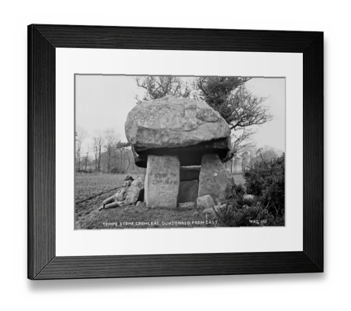 Framed Print : Kempe Stone Cromlech, Dundonald, from the East Framed Print : Kempe Stone Cromlech, Dundonald, from the East