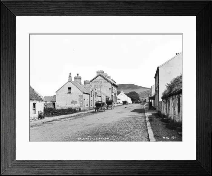 Framed Print : Ballintoy, Co Antrim Framed Print : Ballintoy, Co Antrim