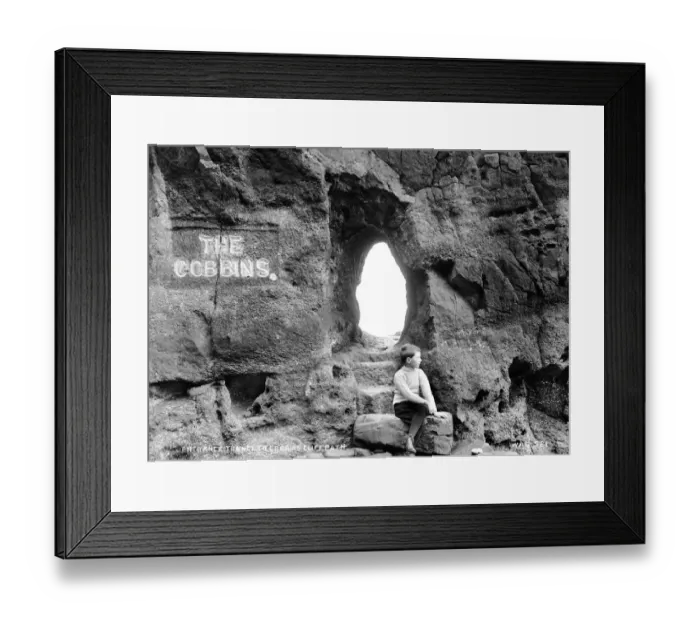 Framed Print : Entrance Tunnel to Gobbins Cliff Path Framed Print : Entrance Tunnel to Gobbins Cliff Path