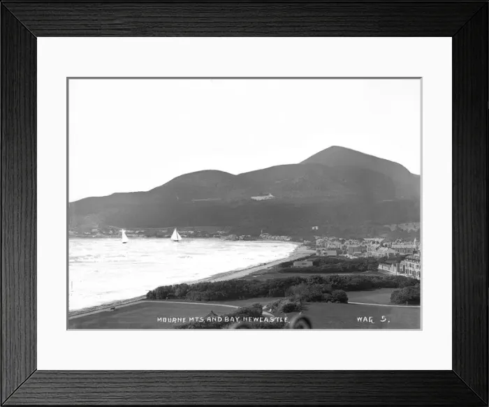 Framed Print : Mourne Mountains and Bay, Newcastle Framed Print : Mourne Mountains and Bay, Newcastle