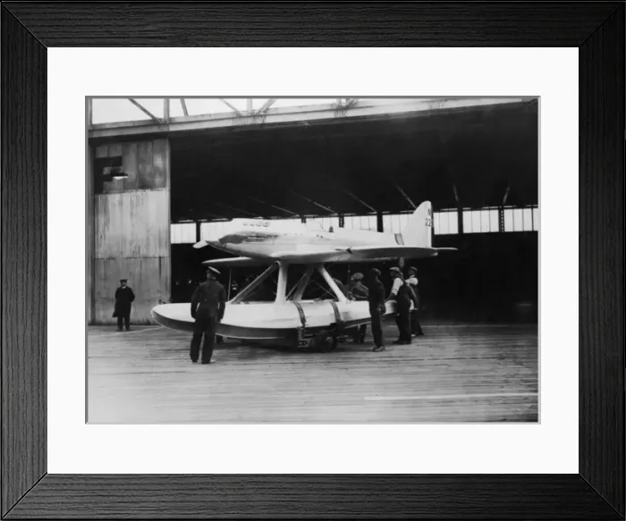 Framed Print : The Schneider Trophy 1927 - Venice, Italy Framed Print : The Schneider Trophy 1927 - Venice, Italy