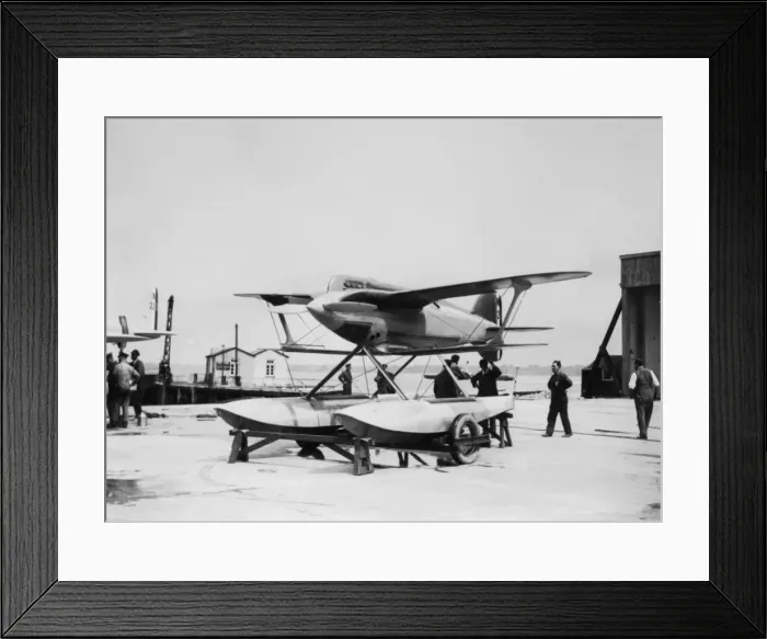 Framed Print : The Schneider Trophy 1927 - Venice, Italy Framed Print : The Schneider Trophy 1927 - Venice, Italy