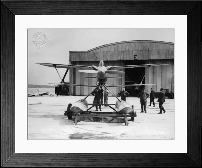 Framed Print : The Schneider Trophy 1927 - Venice, Italy Framed Print : The Schneider Trophy 1927 - Venice, Italy