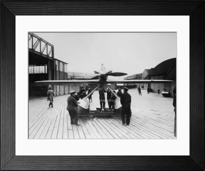 Framed Print : The Schneider Trophy 1927 - Venice, Italy Framed Print : The Schneider Trophy 1927 - Venice, Italy