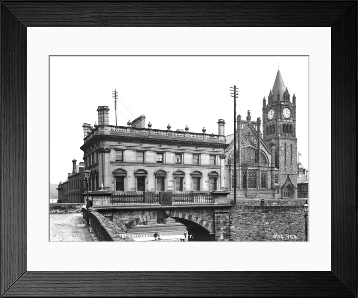 Framed Print : The Guildhall, Londonderry Framed Print : The Guildhall, Londonderry