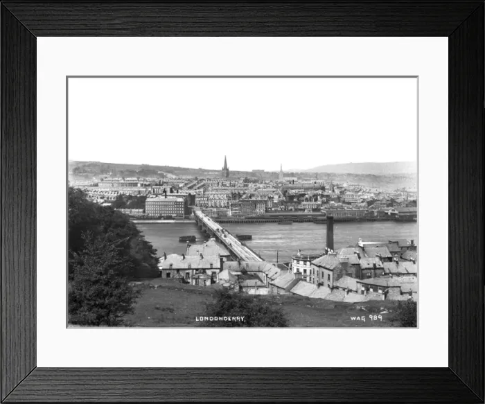 Framed Print : Londonderry Framed Print : Londonderry