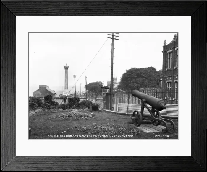 Framed Print : Double Bastion and Walkers Monument, Londonderry Framed Print : Double Bastion and Walkers Monument, Londonderry