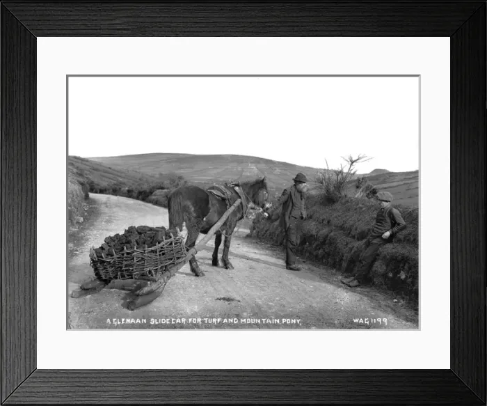 Framed Print : A Glenaan Slidecar for Turf and Mountain Pony Framed Print : A Glenaan Slidecar for Turf and Mountain Pony