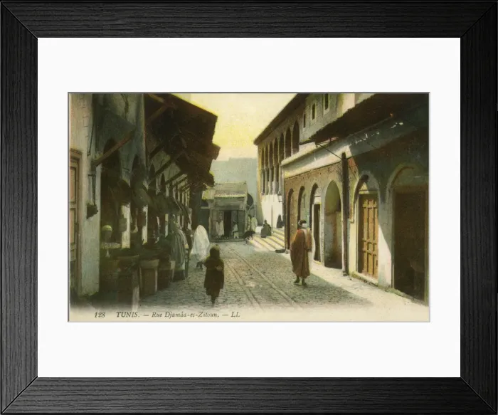 Framed Print : Tunis, Tunisia - Rue Djemaa el-Kitoun