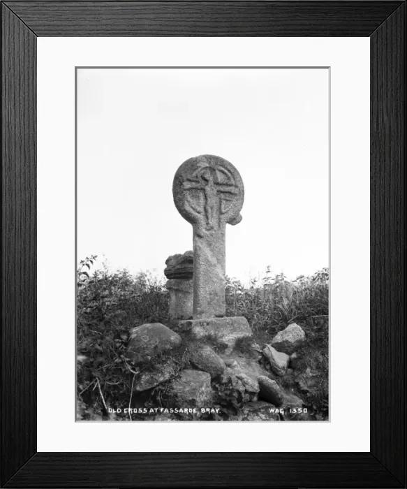 Framed Print : Old Cross at Fassaroe, Bray Framed Print : Old Cross at Fassaroe, Bray