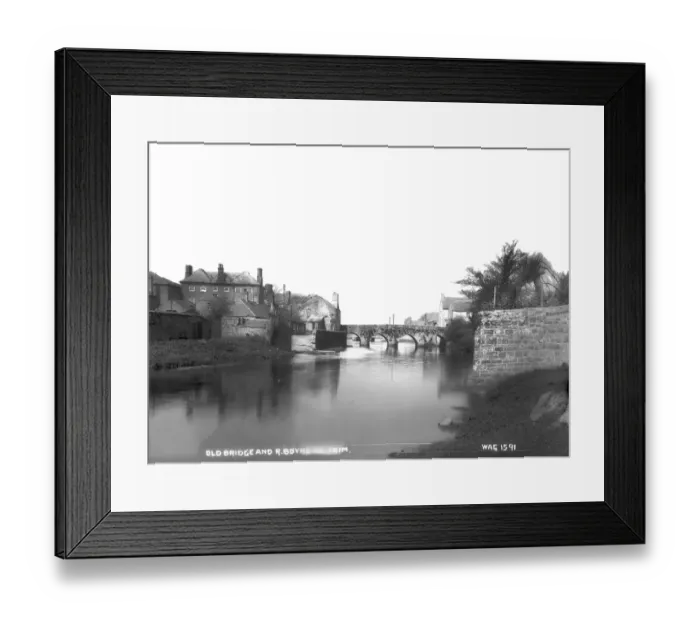 Framed Print : Old Bridge and R. Boyne at Trim Framed Print : Old Bridge and R. Boyne at Trim