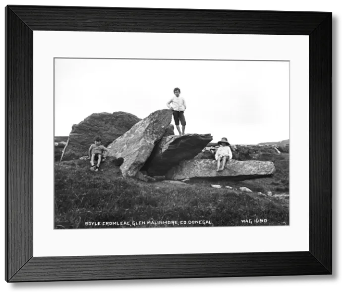 Framed Print : Boyle Cromlech, Glen Malinmore, Co. Donegal Framed Print : Boyle Cromlech, Glen Malinmore, Co. Donegal