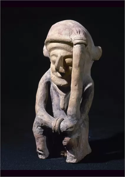 Bahia Culture (Mahia, Ecuador). Male figure representing a t