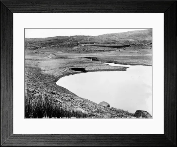 Framed Print : Lough-A-Veema and Carry Mountain in Winter Framed Print : Lough-A-Veema and Carry Mountain in Winter