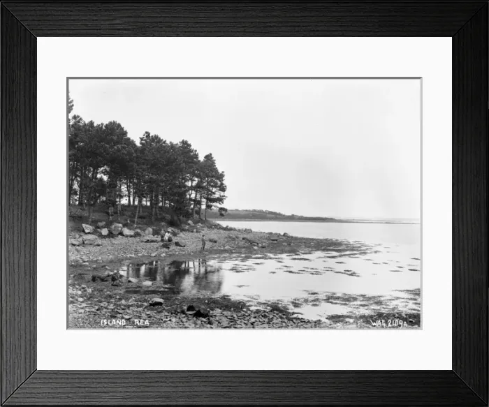 Framed Print : Island Rea Framed Print : Island Rea