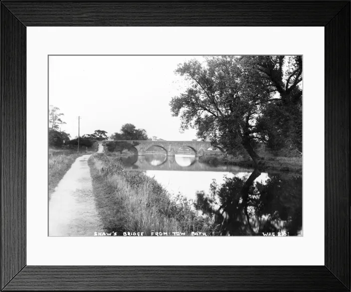 Framed Print : Shaws Bridge from Tow Path Framed Print : Shaws Bridge from Tow Path