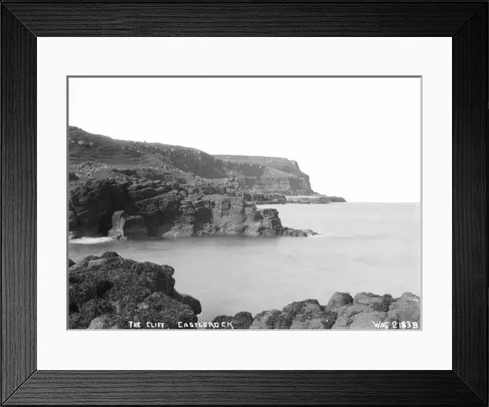 Framed Print : The Cliff, Castlerock Framed Print : The Cliff, Castlerock