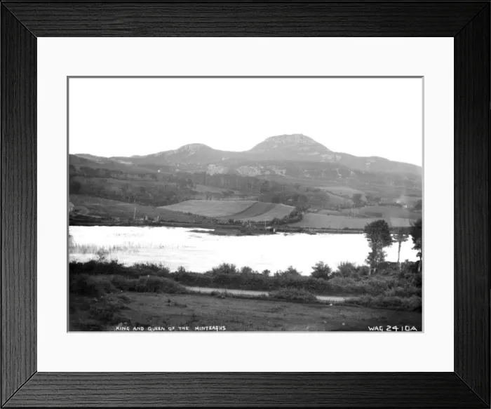 Framed Print : King and Queen of the Minteaghs Framed Print : King and Queen of the Minteaghs