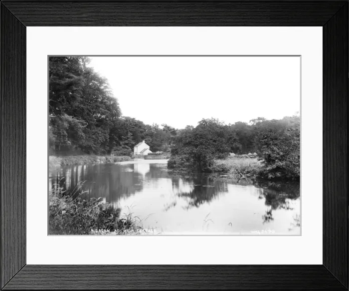 Framed Print : R. Lagan at Weir Cottage Framed Print : R. Lagan at Weir Cottage