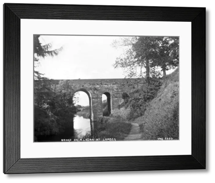 Framed Print : Bridge on Lagan at Lambeg Framed Print : Bridge on Lagan at Lambeg