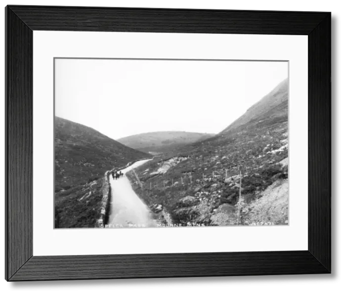 Framed Print : Spelga Pass, Mourne Mountains Framed Print : Spelga Pass, Mourne Mountains